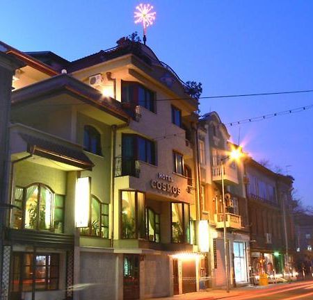 Hotel Cosmos Ασένοβγκραντ Εξωτερικό φωτογραφία