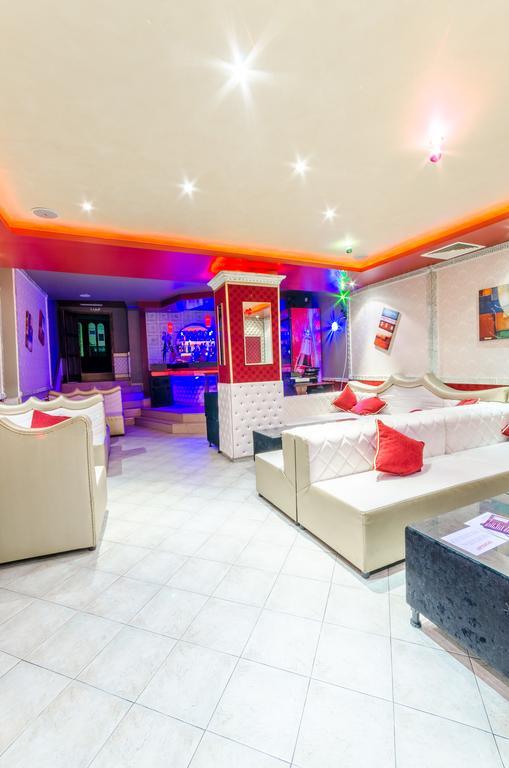 Hotel Cosmos Ασένοβγκραντ Εξωτερικό φωτογραφία