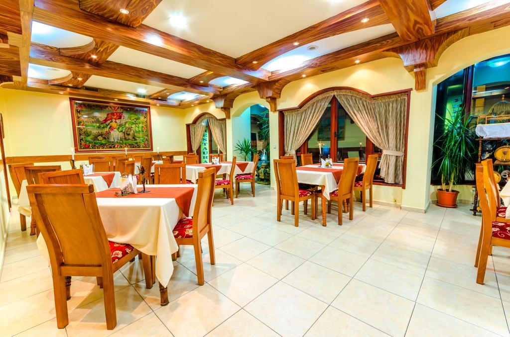 Hotel Cosmos Ασένοβγκραντ Εξωτερικό φωτογραφία